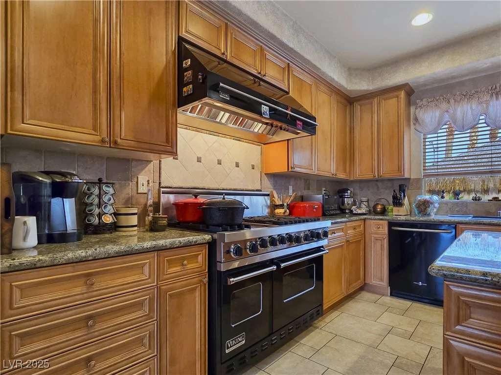 5445 Pendini Point, Las Vegas, NV 89141