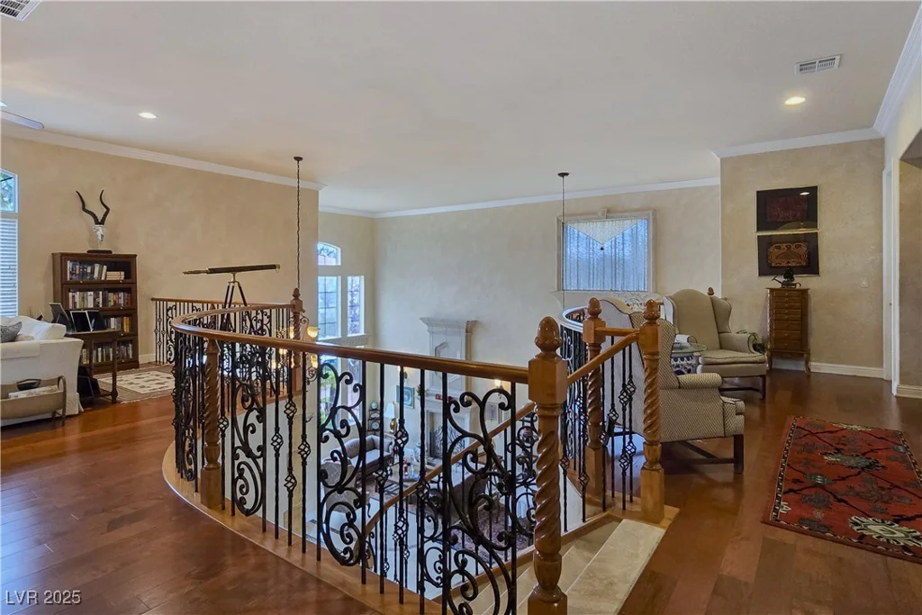5445 Pendini Point, Las Vegas, NV 89141