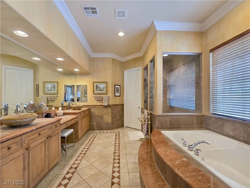 5445 Pendini Point, Las Vegas, NV 89141
