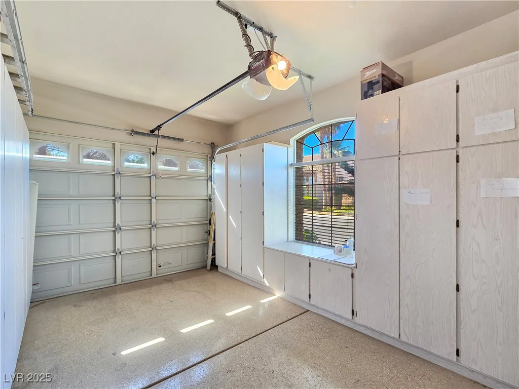 5445 Pendini Point, Las Vegas, NV 89141