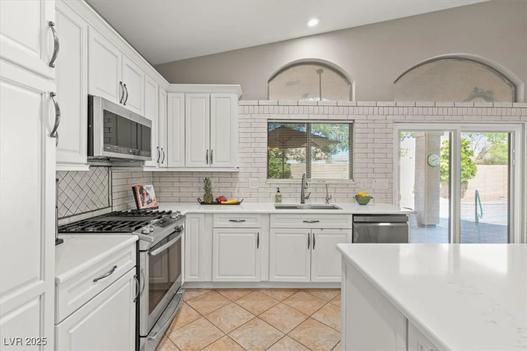 5421 Tourmaline, Las Vegas, NV 89130