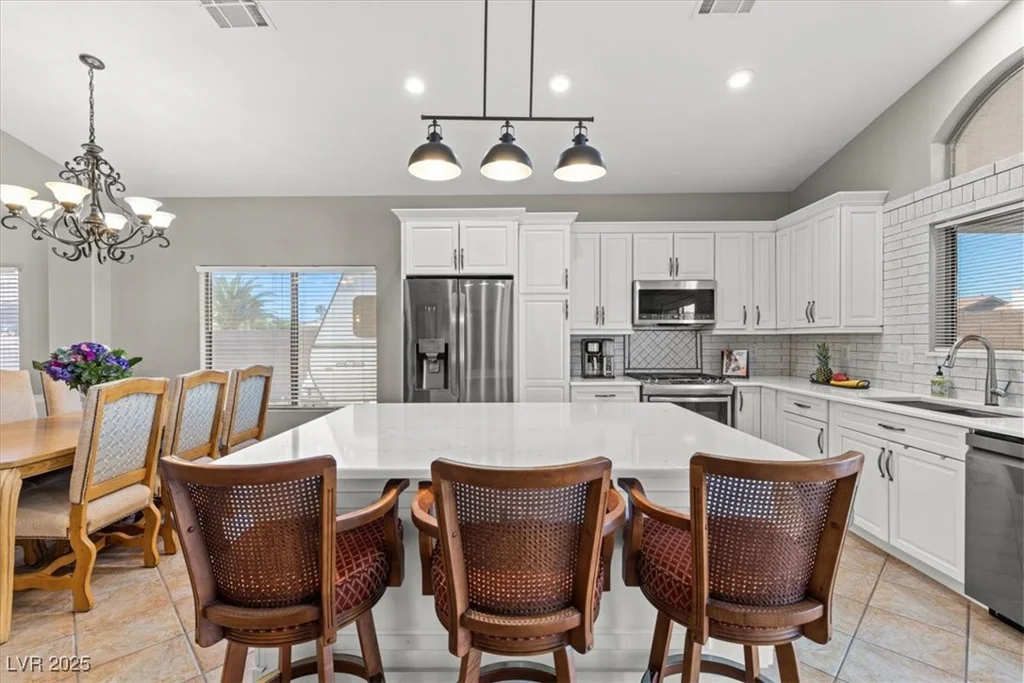 5421 Tourmaline, Las Vegas, NV 89130