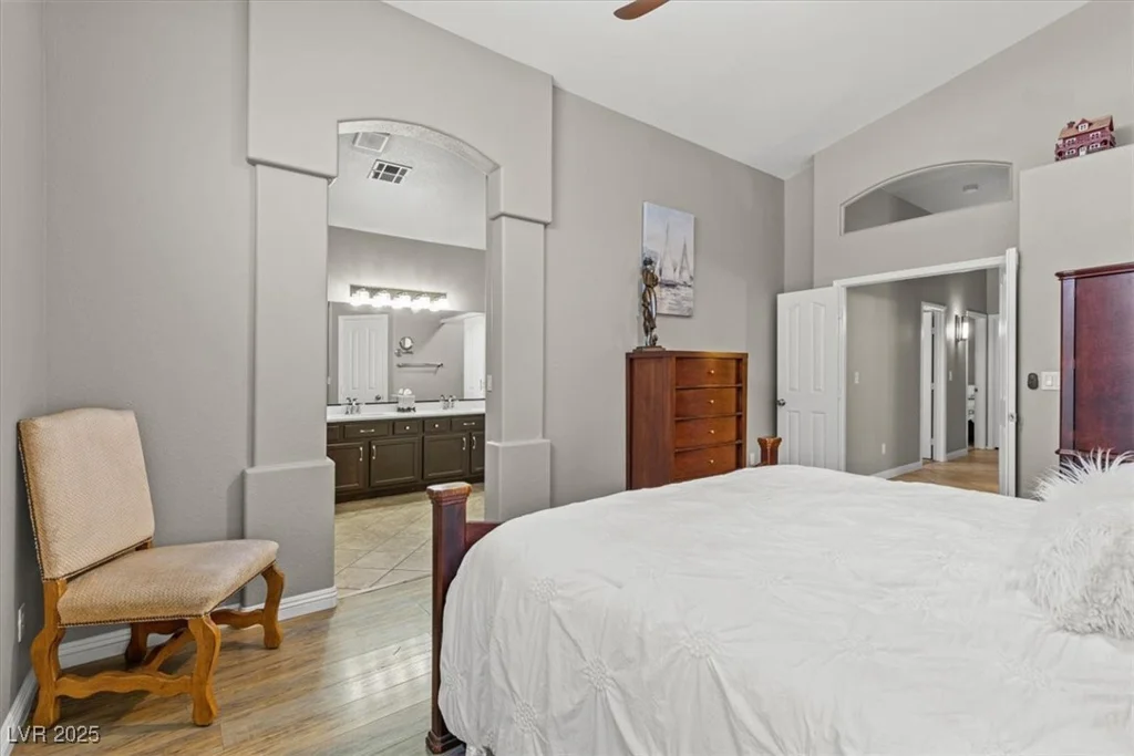5421 Tourmaline, Las Vegas, NV 89130