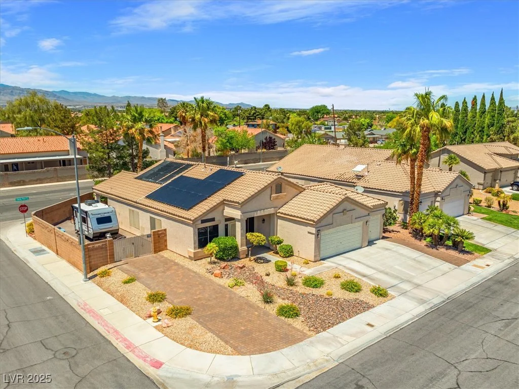 5421 Tourmaline, Las Vegas, NV 89130
