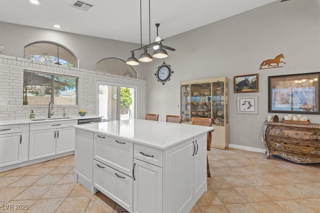 5421 Tourmaline, Las Vegas, NV 89130
