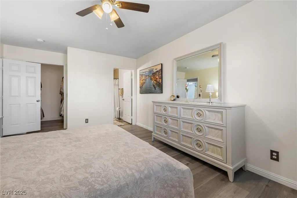 7984 Laurena, Las Vegas, NV 89147