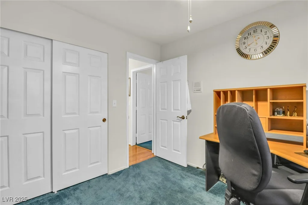 8316 Vibrant Dr, Las Vegas, NV 89117