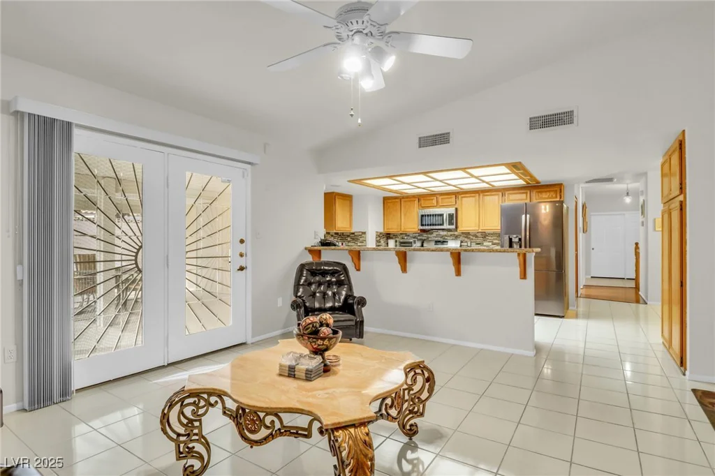 8316 Vibrant Dr, Las Vegas, NV 89117