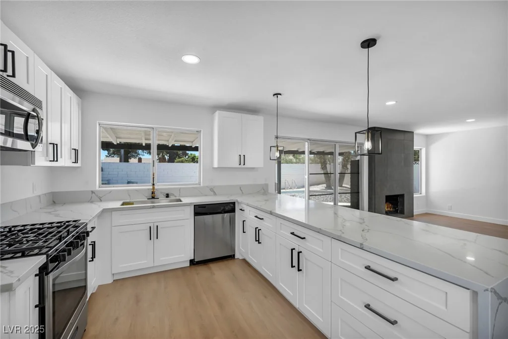 6939 Paddington, Las Vegas, NV 89147