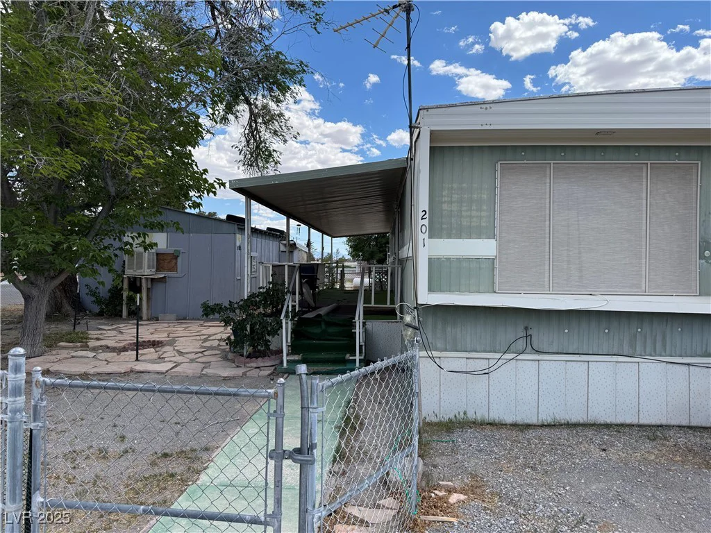 201 Comstock, Pahrump, NV 89048