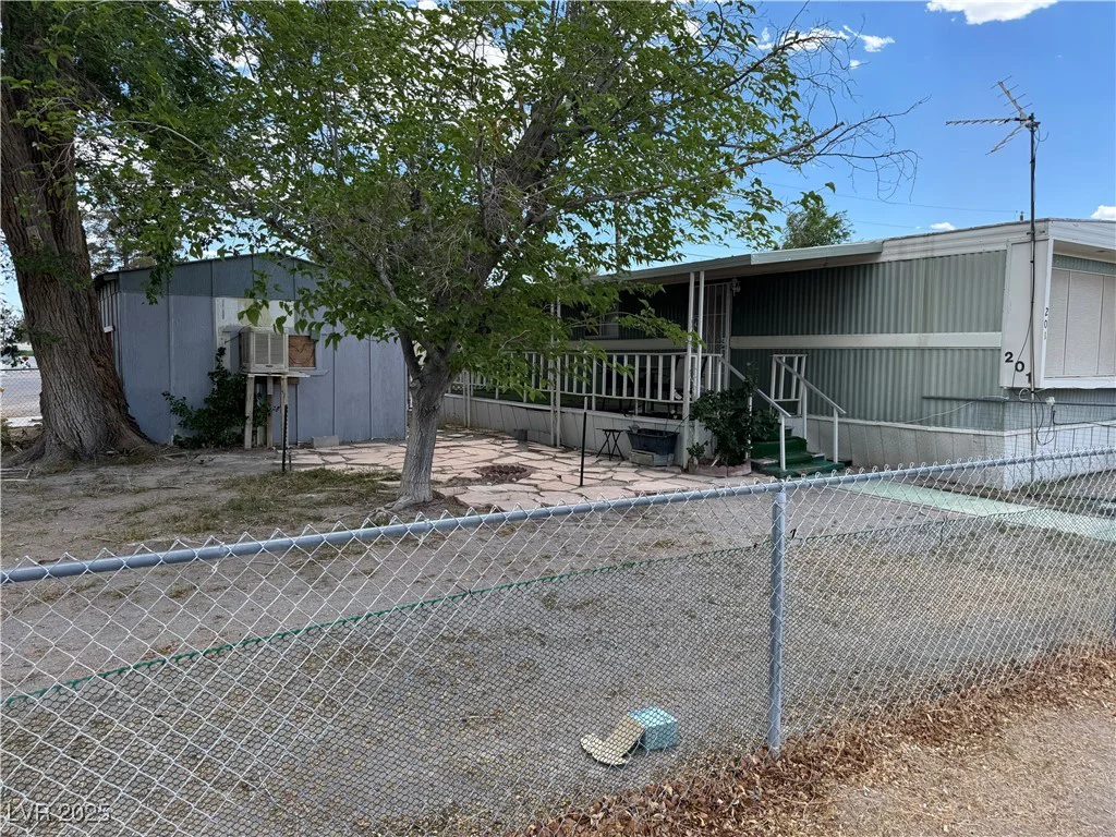 201 Comstock, Pahrump, NV 89048