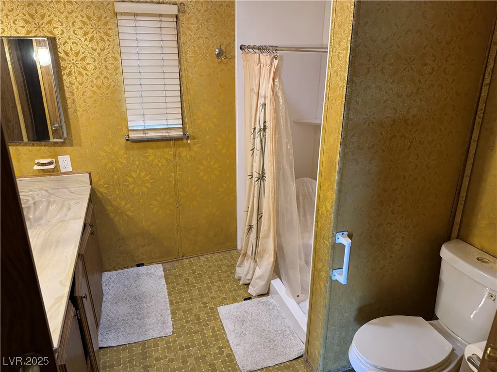 201 Comstock, Pahrump, NV 89048