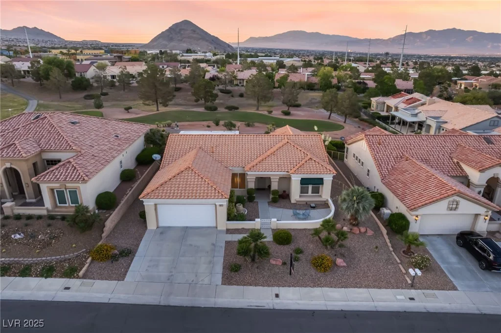 9812 Folsom, Las Vegas, NV 89134