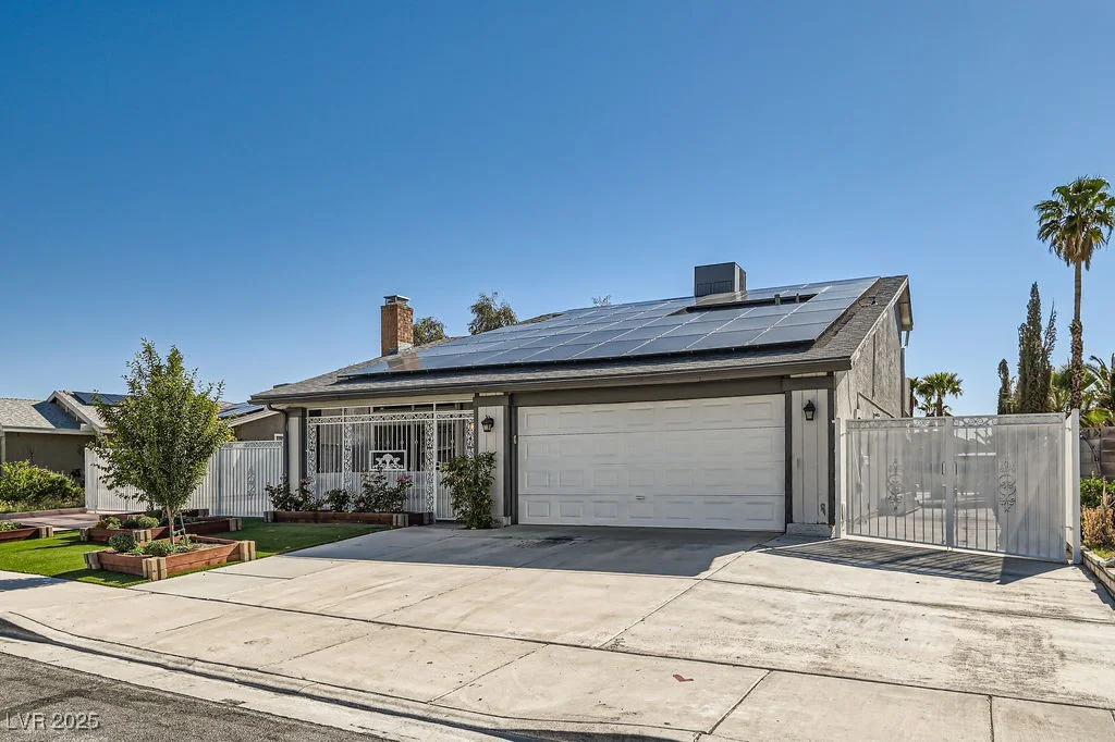 4302 Newhaven, Las Vegas, NV 89147