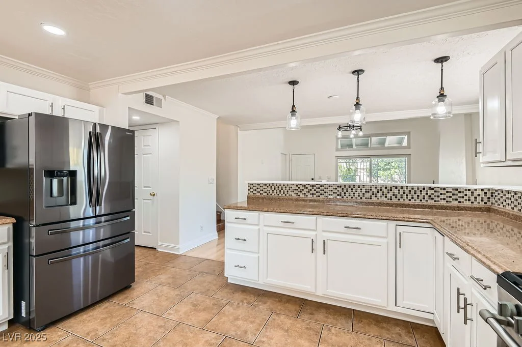 4302 Newhaven, Las Vegas, NV 89147