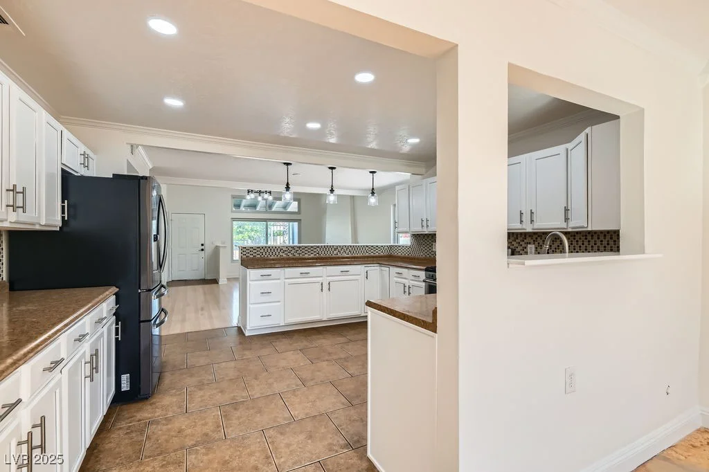 4302 Newhaven, Las Vegas, NV 89147