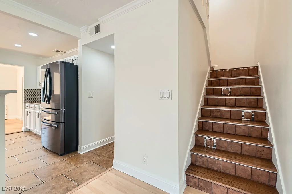 4302 Newhaven, Las Vegas, NV 89147