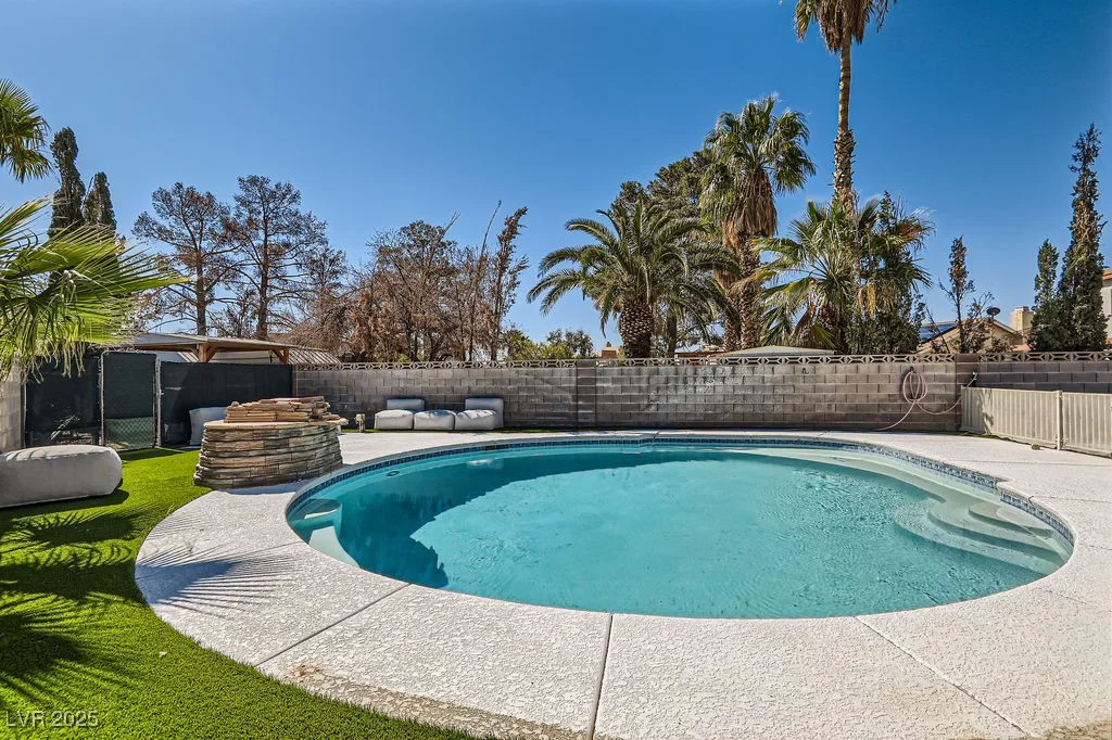4302 Newhaven, Las Vegas, NV 89147