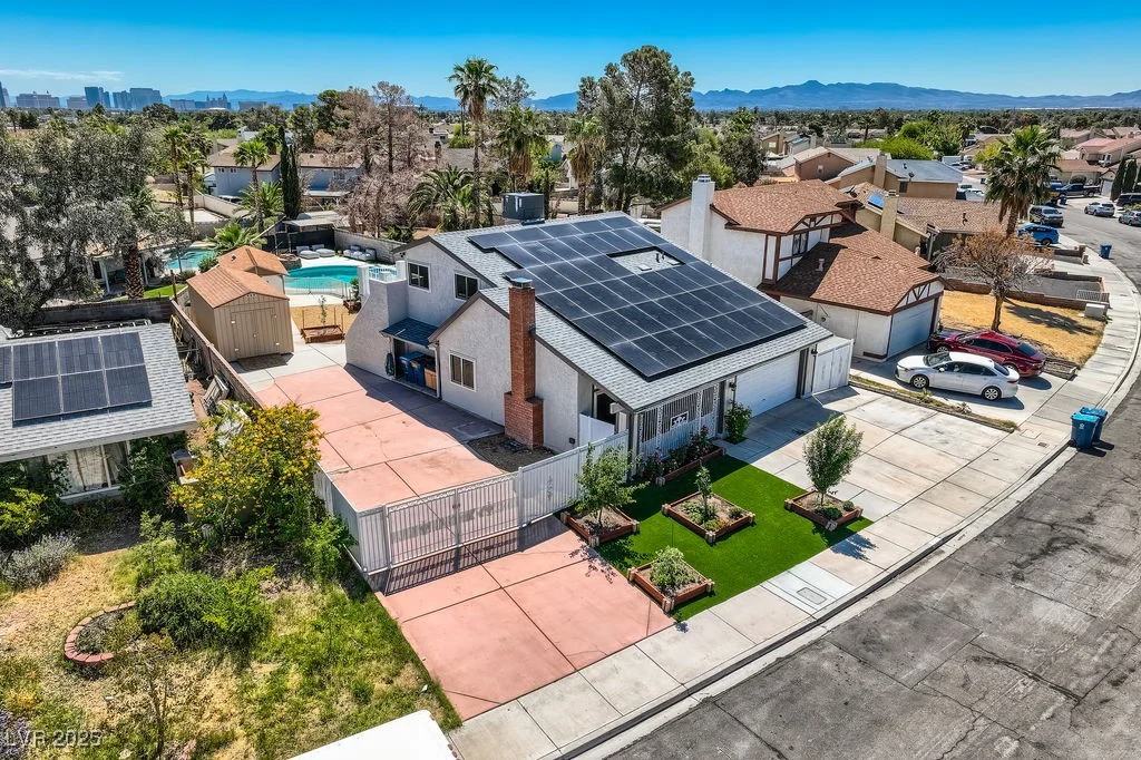 4302 Newhaven, Las Vegas, NV 89147