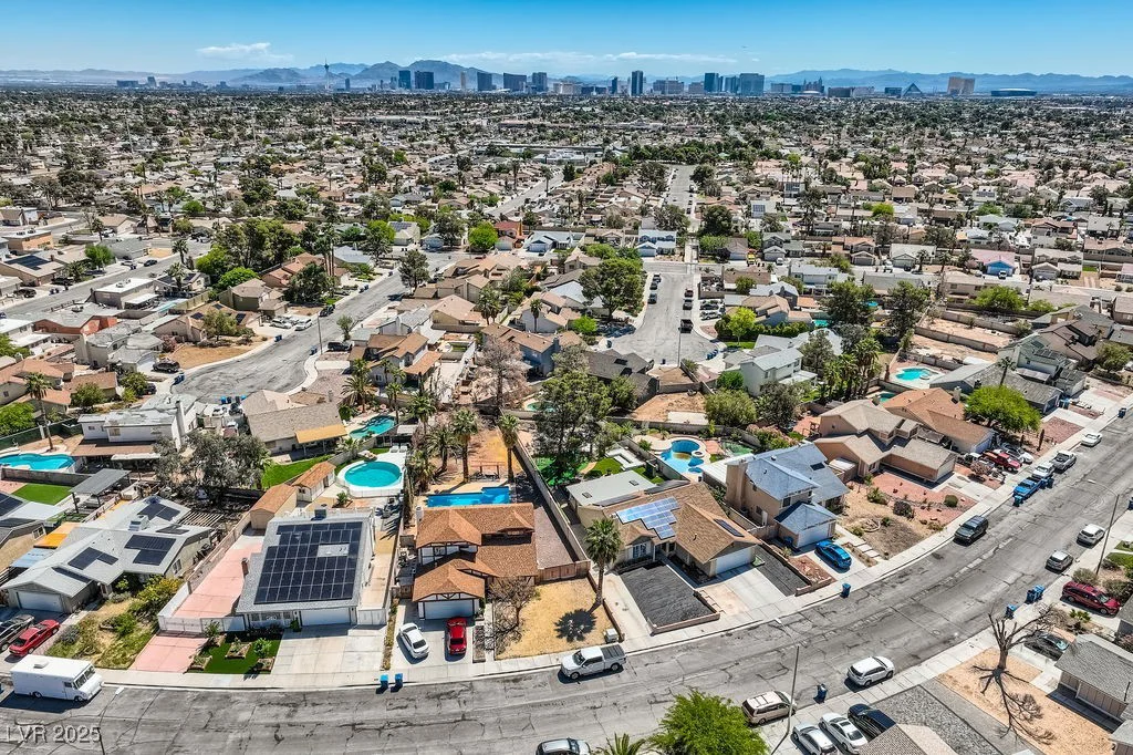 4302 Newhaven, Las Vegas, NV 89147