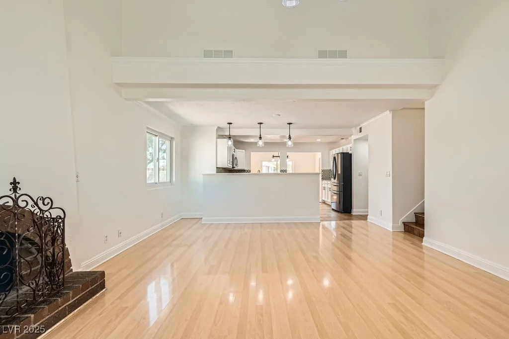 4302 Newhaven, Las Vegas, NV 89147
