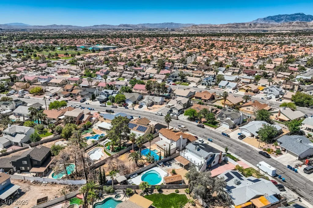 4302 Newhaven, Las Vegas, NV 89147