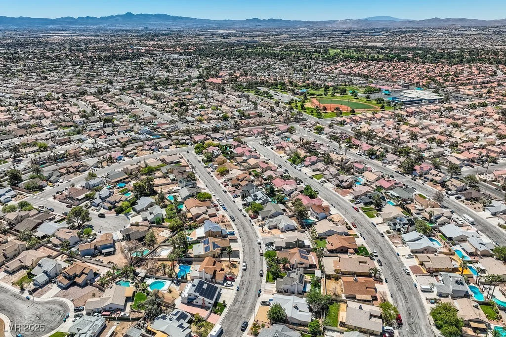 4302 Newhaven, Las Vegas, NV 89147