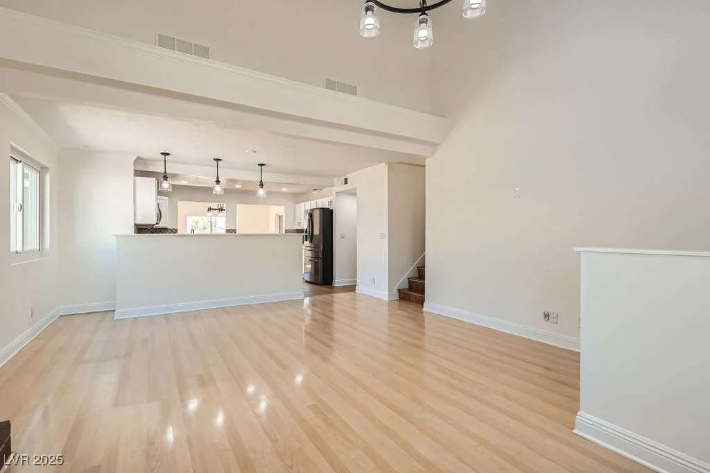 4302 Newhaven, Las Vegas, NV 89147