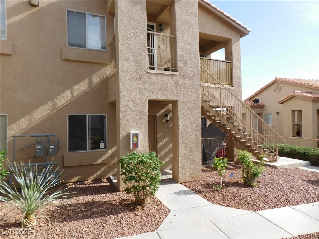 2110 Los Feliz, Las Vegas, NV 89156