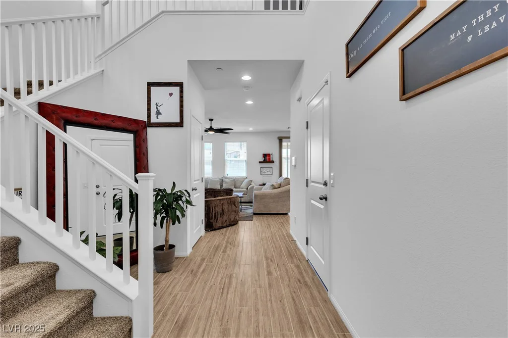 10415 Sadie Blake, Las Vegas, NV 89166