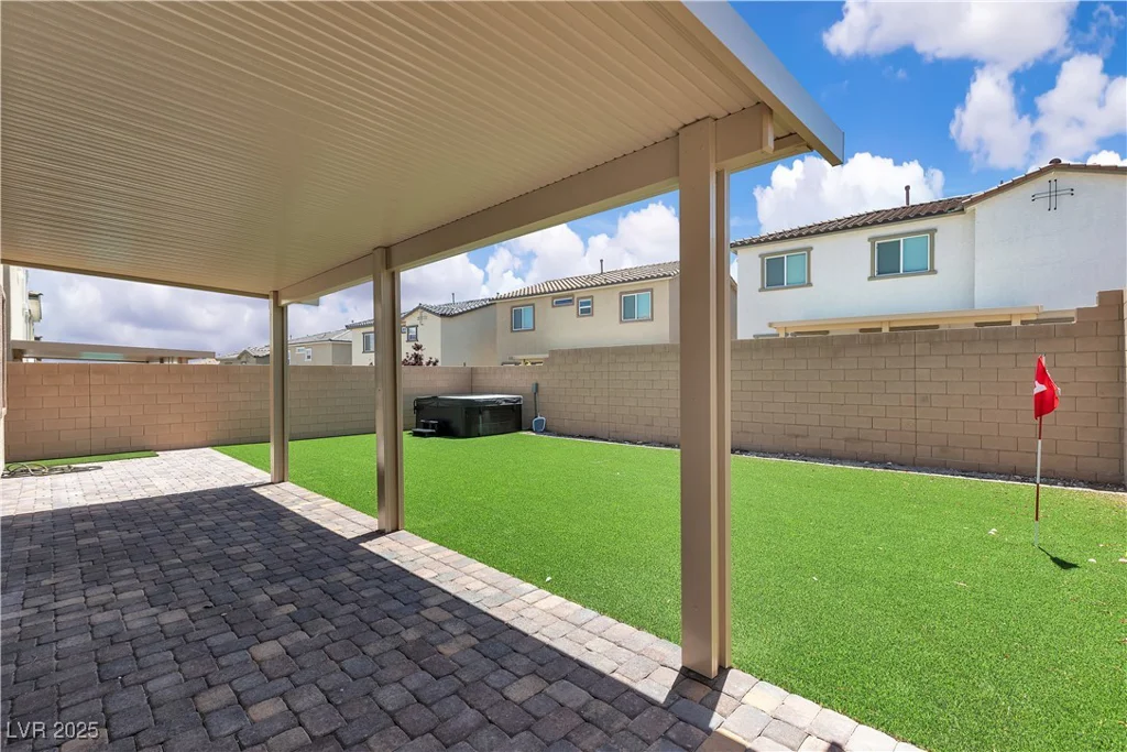 10415 Sadie Blake, Las Vegas, NV 89166