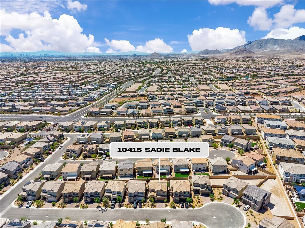 10415 Sadie Blake, Las Vegas, NV 89166