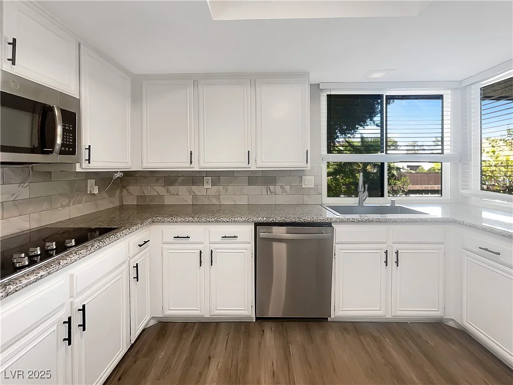 3142 Espanol, Las Vegas, NV 89121