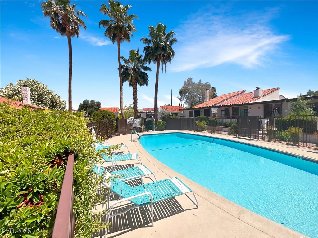 3142 Espanol, Las Vegas, NV 89121