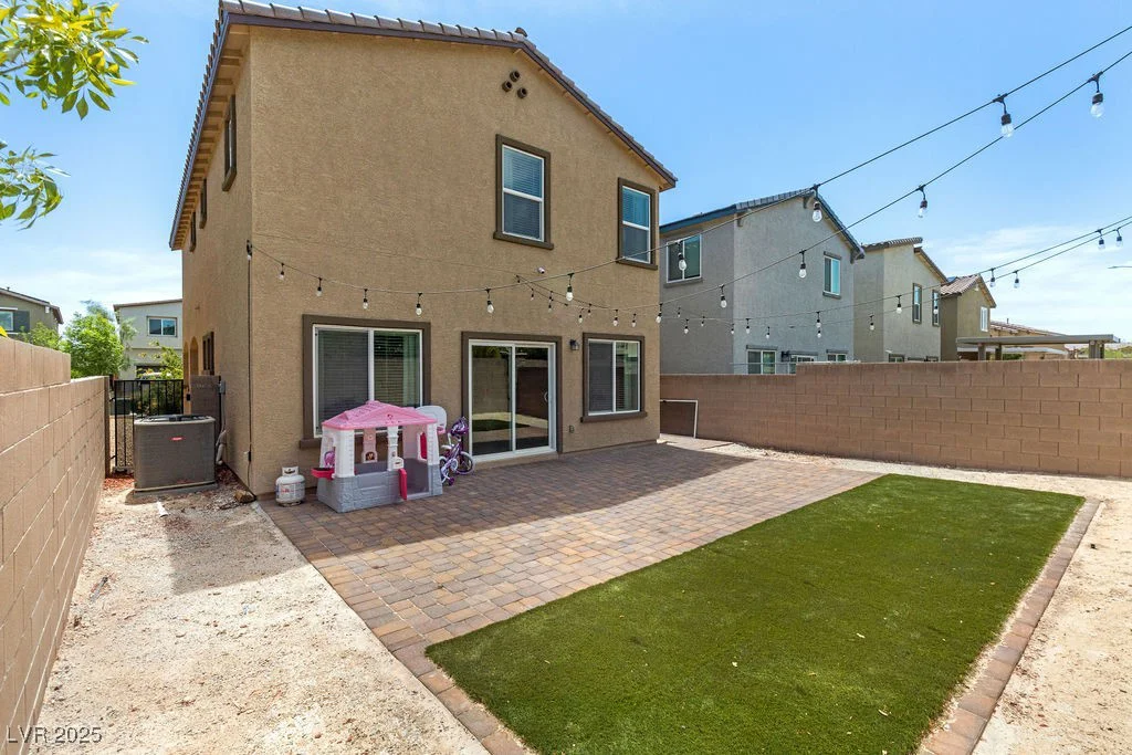7819 Rachelis, North Las Vegas, NV 89084