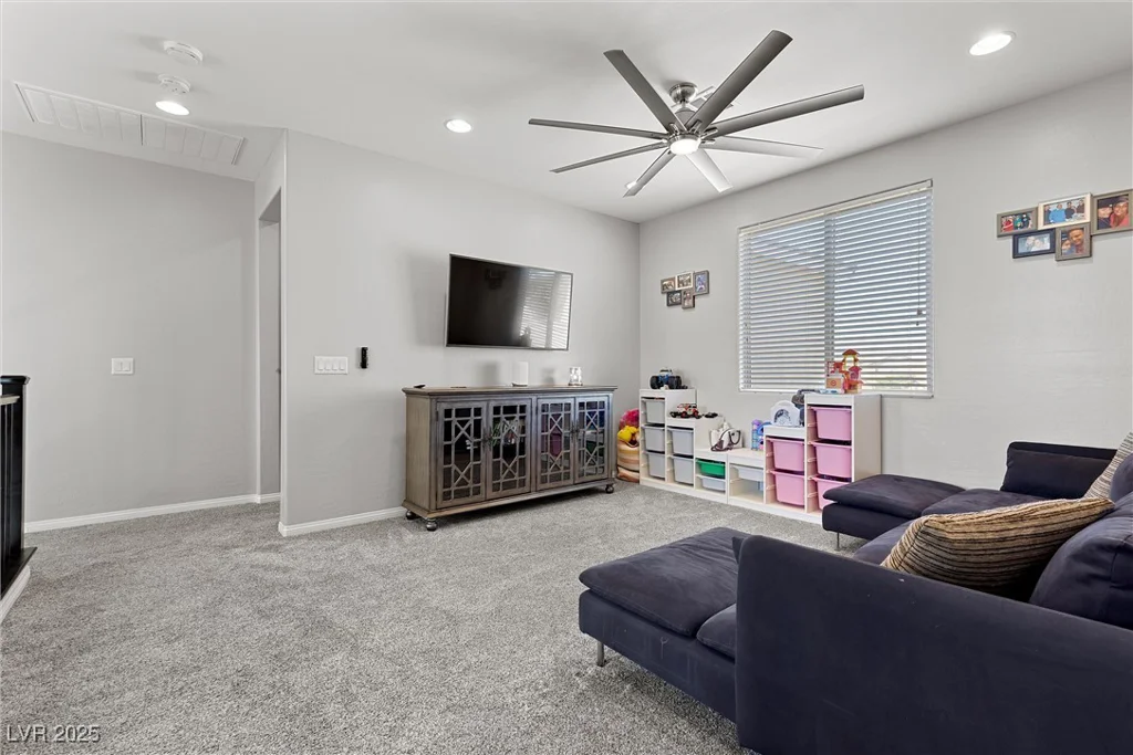 8953 Hitch Creek, Las Vegas, NV 89131