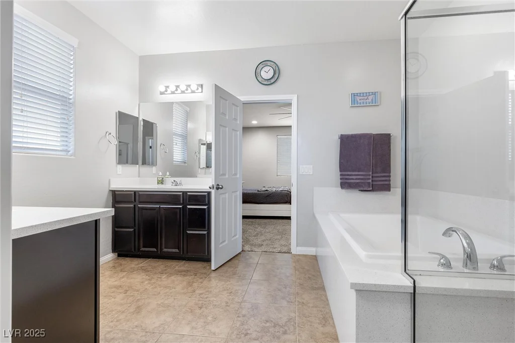 8953 Hitch Creek, Las Vegas, NV 89131