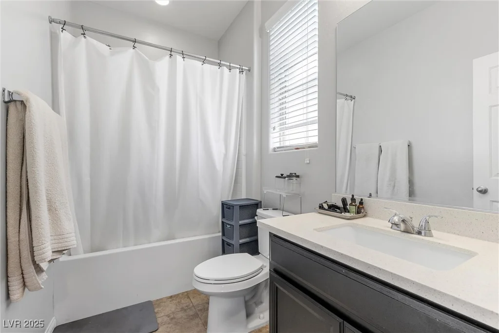 8953 Hitch Creek, Las Vegas, NV 89131
