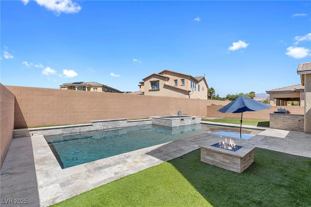 8953 Hitch Creek, Las Vegas, NV 89131