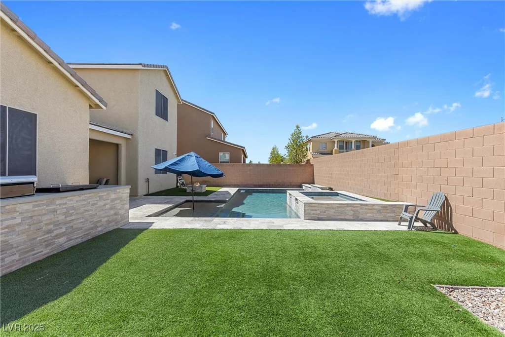 8953 Hitch Creek, Las Vegas, NV 89131