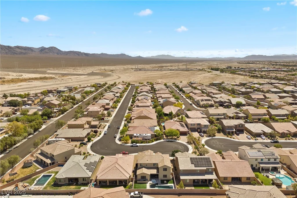 8953 Hitch Creek, Las Vegas, NV 89131
