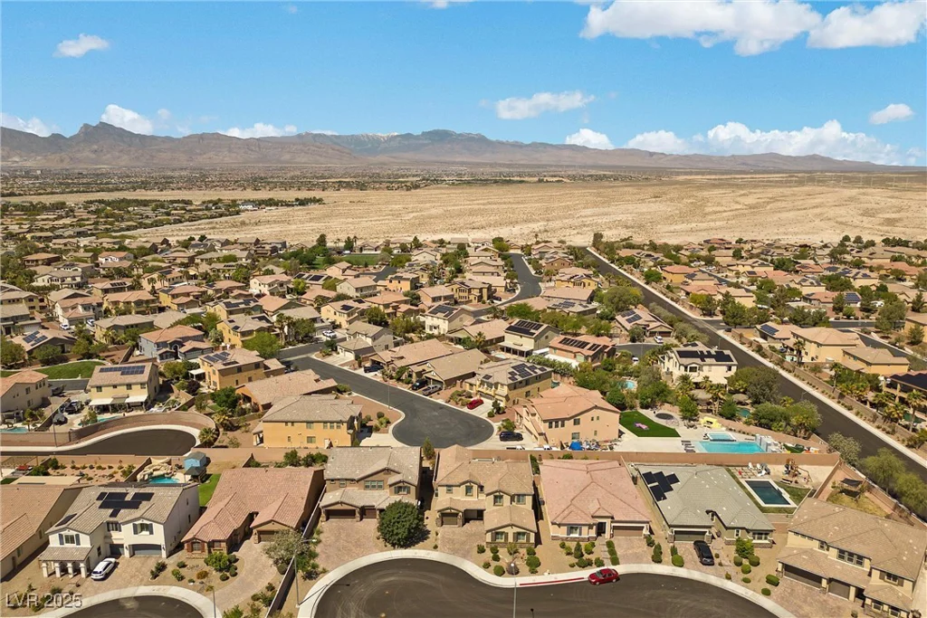 8953 Hitch Creek, Las Vegas, NV 89131
