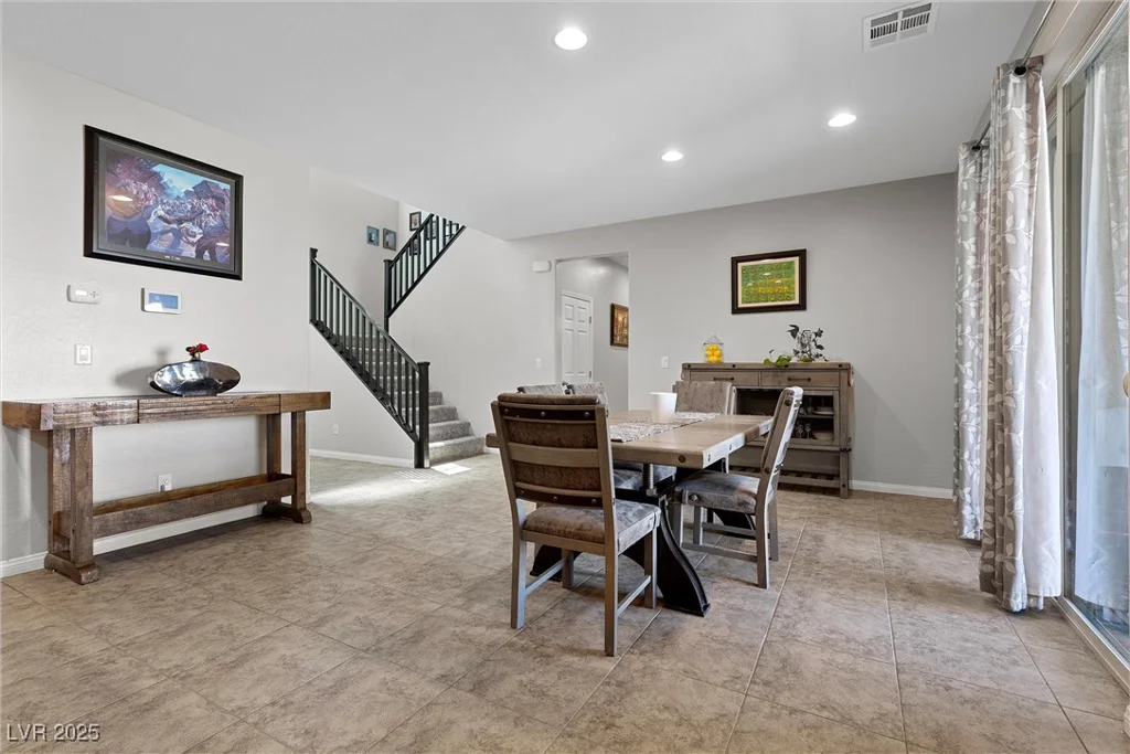 8953 Hitch Creek, Las Vegas, NV 89131