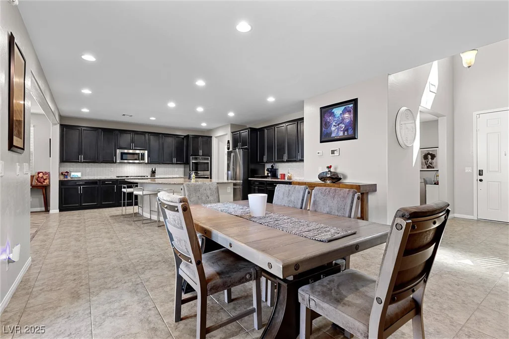 8953 Hitch Creek, Las Vegas, NV 89131