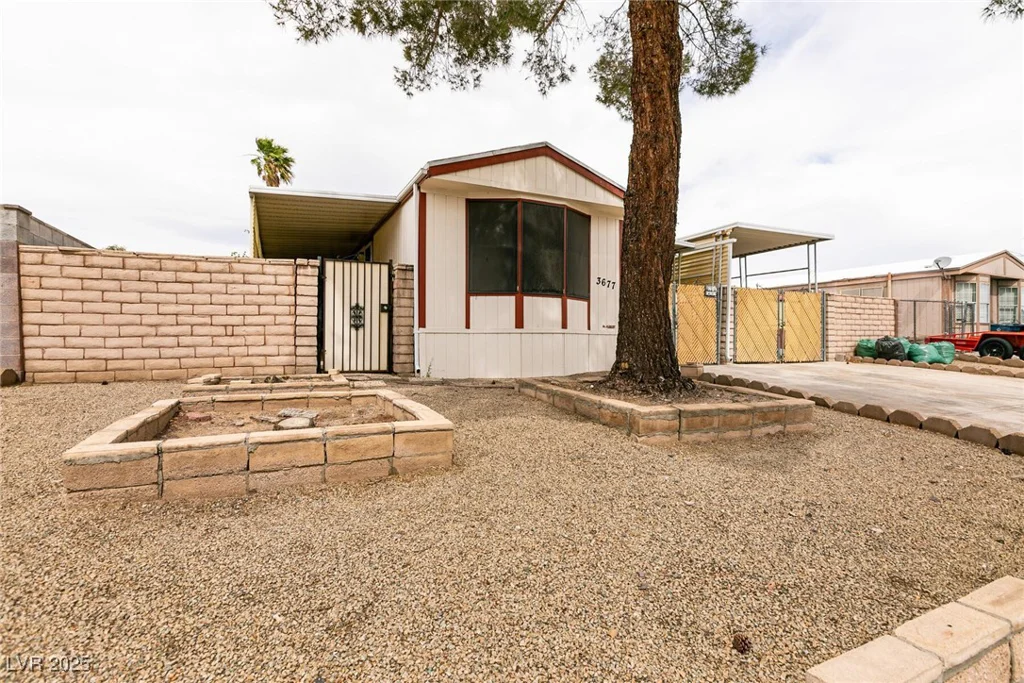 3677 Arbolado, Las Vegas, NV 89121