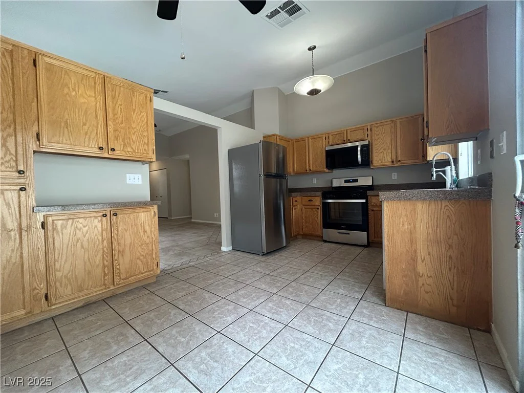 3729 Bronco Billy, Las Vegas, NV 89129