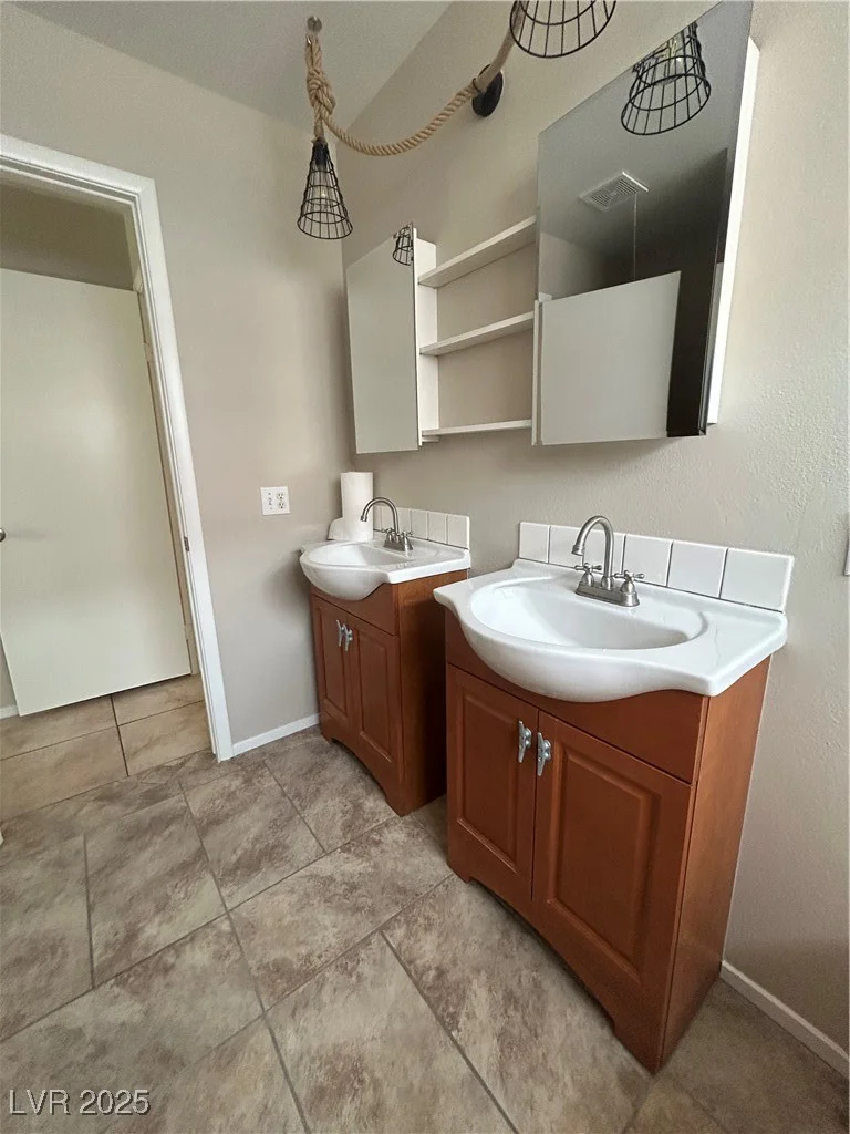 3729 Bronco Billy, Las Vegas, NV 89129