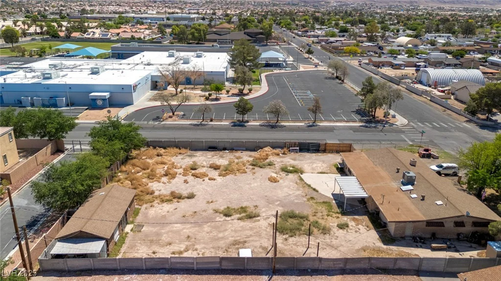 5262 Harris, Las Vegas, NV 89110