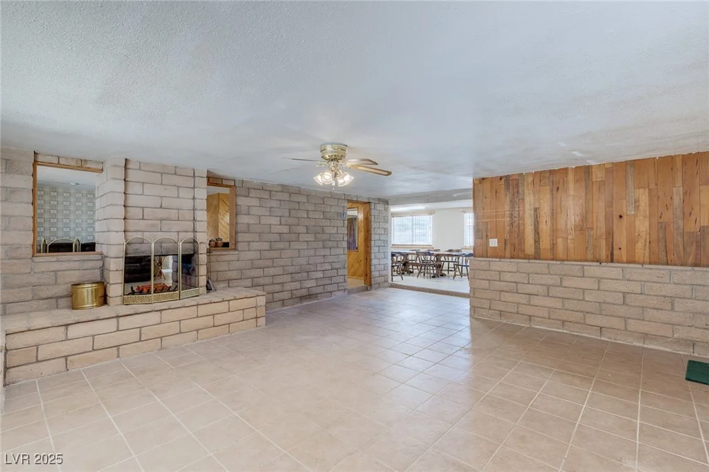 5262 Harris, Las Vegas, NV 89110