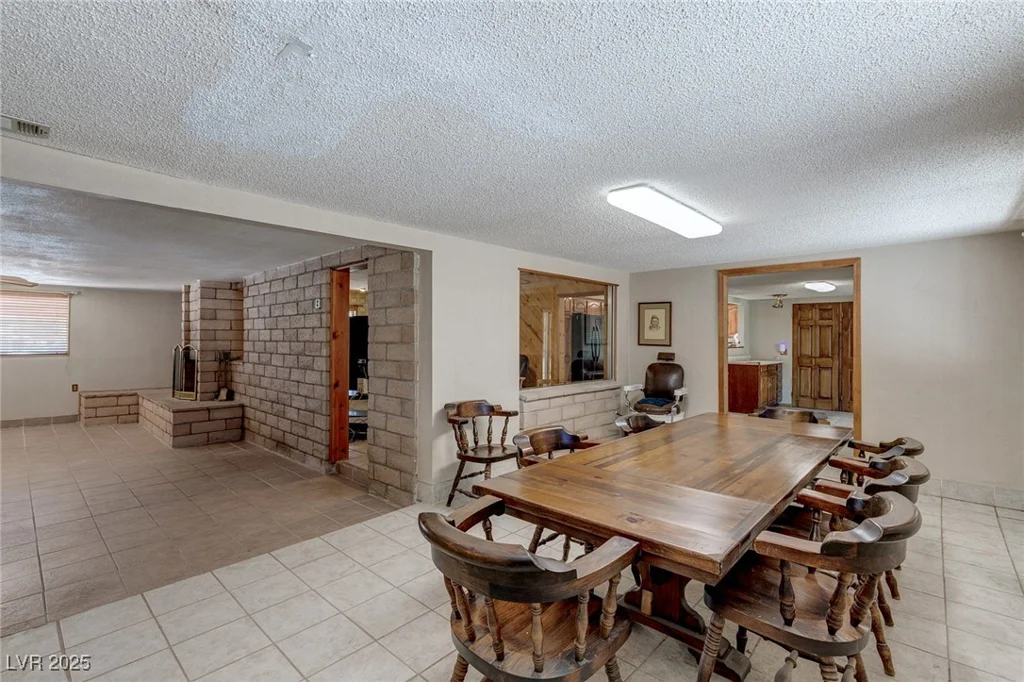 5262 Harris, Las Vegas, NV 89110